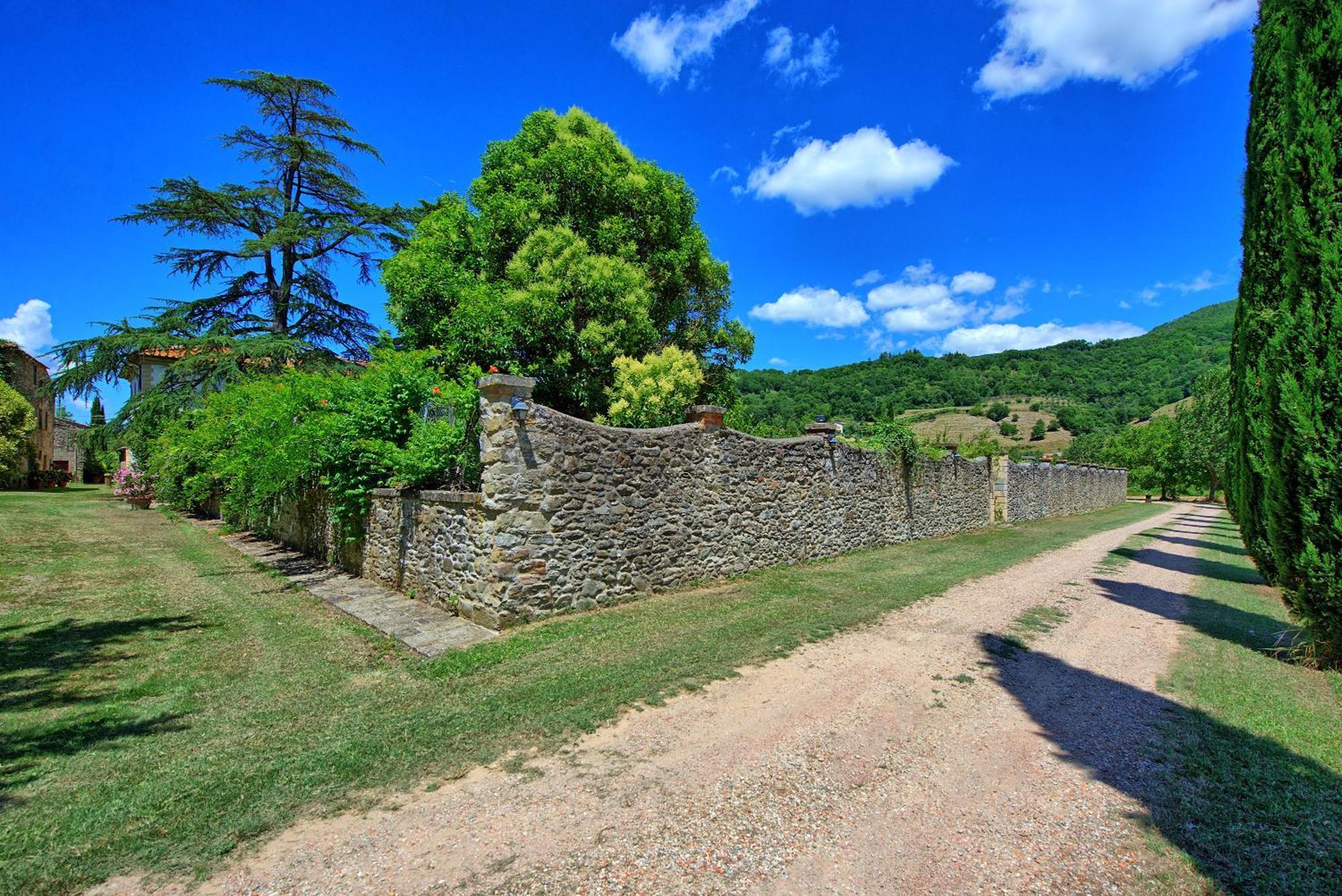 Villa Capolona By Posarellivillas Calbenzano Εξωτερικό φωτογραφία